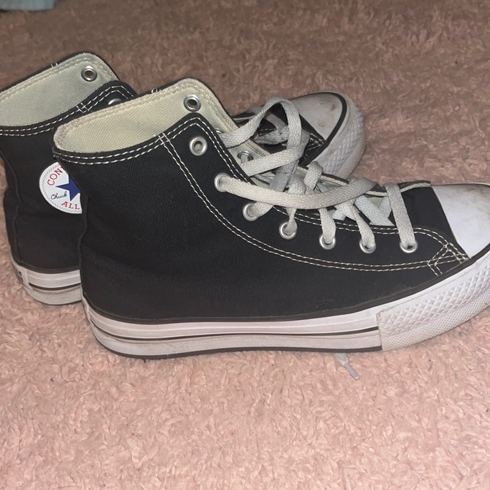 Platform Converse - image 1